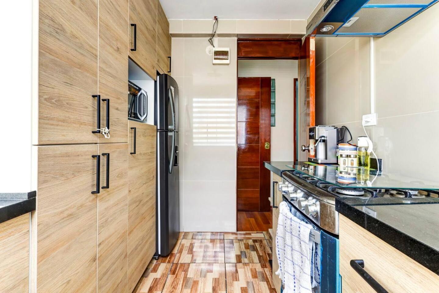 Apartment Estela En Alameda Colonial - 5km Aeropuerto Jorge Chavez